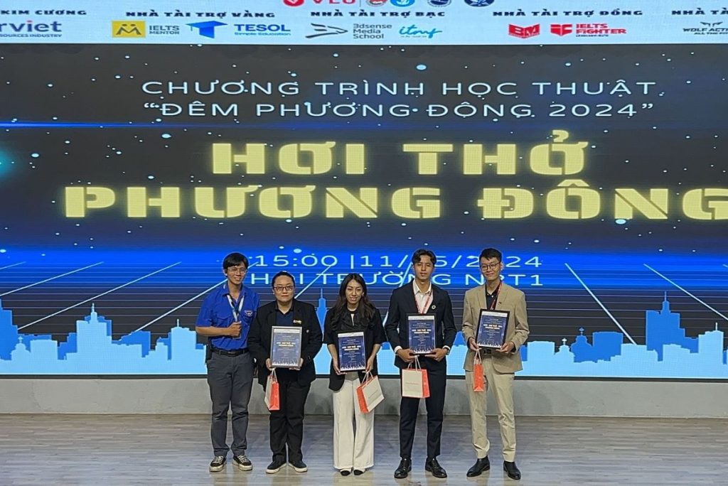 ielts power up tại đại học văn lang