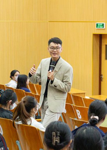 Mr. Lê Cao Bách chia sẻ triết lý giảng dạy tại IELTS Power Up