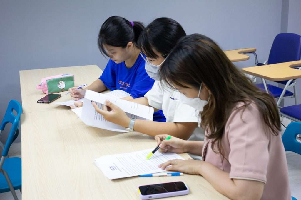Ảnh minh họa của cách luyện ielts reading